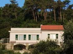 Foto Villa in vendita a Savona