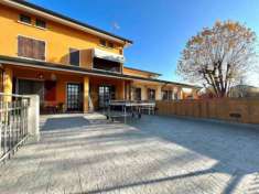 Foto Villa in vendita a Scandiano - 6 locali 300mq
