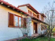 Foto Villa in vendita a Scarperia e San Piero - 10 locali 305mq