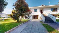 Foto Villa in vendita a Selvazzano Dentro - 8 locali 276mq