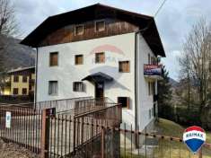 Foto Villa in vendita a Selvino - 8 locali 288mq