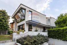 Foto Villa in vendita a Seregno