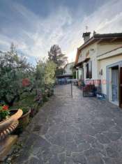 Foto Villa in vendita a Serravalle Pistoiese