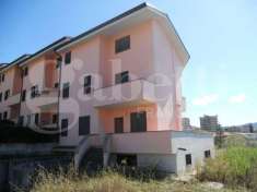 Foto Villa in vendita a Sessa Aurunca