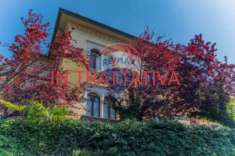 Foto Villa in vendita a Sesto Calende - 13 locali 340mq