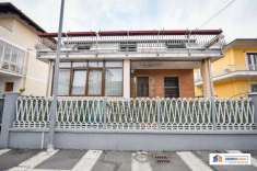 Foto Villa in vendita a Settimo Torinese