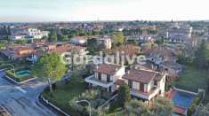 Foto Villa in Vendita a Sirmione Colombare
