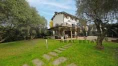 Foto Villa in Vendita a Sirmione Lugana