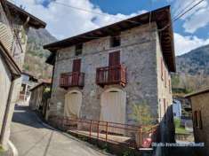 Foto Villa in vendita a Sonico - 10 locali 260mq