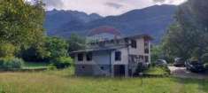 Foto Villa in vendita a Sonico - 11 locali 207mq