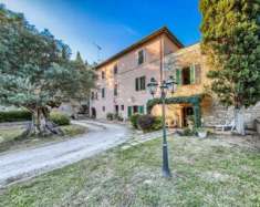 Foto Villa in vendita a Spello - 13 locali 460mq