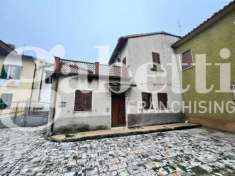 Foto Villa in vendita a Spoleto - 3 locali 72mq