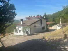 Foto Villa in vendita a Stazzano