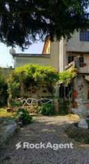 Foto Villa in vendita a Stradella - 6 locali 251mq