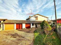 Foto Villa in vendita a Suardi
