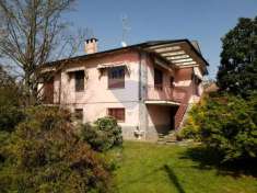Foto Villa in vendita a Suardi
