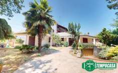 Foto Villa in vendita a Suardi