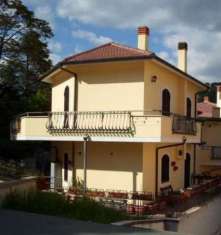 Foto Villa in vendita a Tagliacozzo - 1 locale 0mq