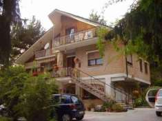 Foto Villa in vendita a Tagliacozzo - 5 locali 180mq