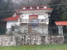 Foto Villa in vendita a Tagliacozzo