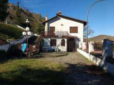 Foto Villa in vendita a Tagliacozzo