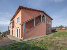 Foto Villa in vendita a Tarquinia - 6 locali 306mq