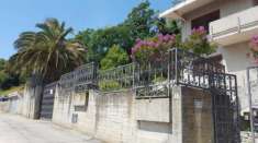 Foto Villa in vendita a Teramo - 25 locali 600mq
