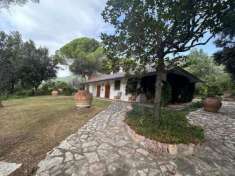 Foto Villa in vendita a Terni - 10 locali 350mq