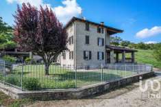 Foto Villa in vendita a Tizzano Val Parma