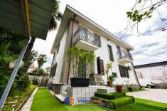 Foto Villa in vendita a Torino