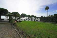 Foto Villa in Vendita a Toscolano-Maderno