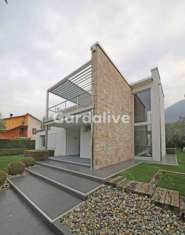 Foto Villa in Vendita a Toscolano-Maderno