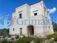 Foto Villa in vendita a Trani