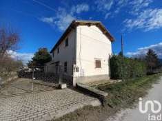 Foto Villa in vendita a Trasacco