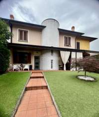 Foto Villa in vendita a Travagliato