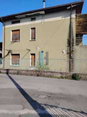 Foto Villa in Vendita a Travagliato