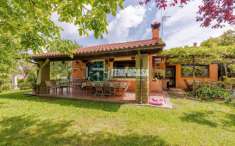 Foto Villa in vendita a Trevignano Romano