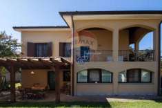 Foto Villa in vendita a Trezzano Sul Naviglio