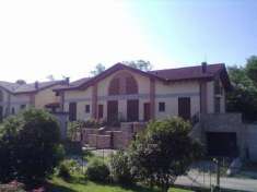 Foto Villa in vendita a Triuggio - 5 locali 232mq