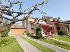 Foto Villa in vendita a Triuggio