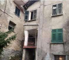 Foto Villa in vendita a Valbrevenna