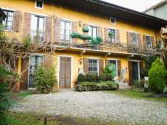Foto Villa in vendita a Varallo Pombia - 5 locali 278mq