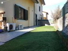 Foto Villa in vendita a Varano Borghi - 3 locali 110mq