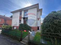 Foto Villa in vendita a Varese