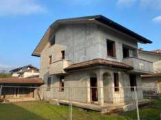 Foto Villa in vendita a Verano Brianza - 6 locali 339mq