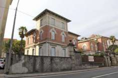 Foto Villa in vendita a Verbania - 12 locali 510mq