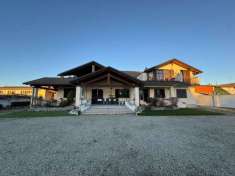 Foto Villa in vendita a Vercelli