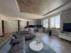 Foto Villa in vendita a Vercelli