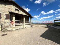 Foto Villa in vendita a Viano - 5 locali 150mq