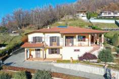 Foto Villa in vendita a Villa Collemandina